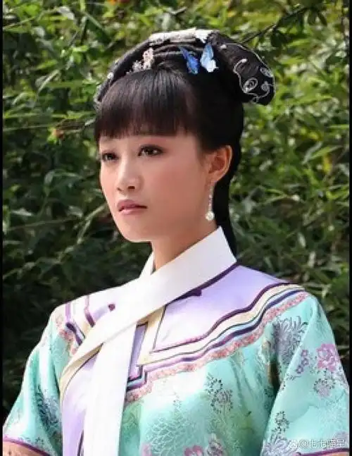 《甄嬛传》中的浣碧,亿万家产,却努力拼命演戏?