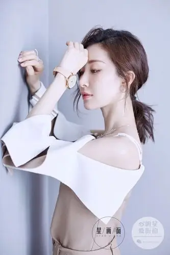 舒畅最新时尚大片你给几分zt