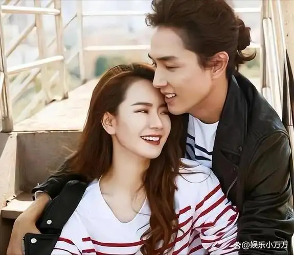 戚薇李承铉被称娱圈"模范夫妻",结婚9年恩爱如初,太幸福了!