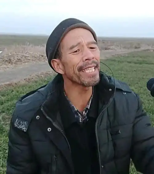 快手网红本亮大叔,一起是什么职业?了解了解