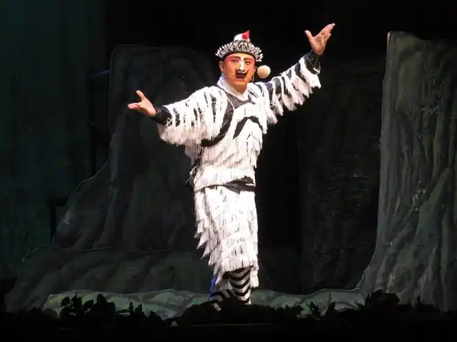 鼠/6848394" data-lemmaid="6848394">翻江鼠 /a>,字泽长,金陵人氏