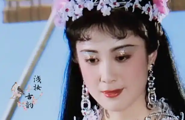 傅艺伟|苏妲己|钟欣潼