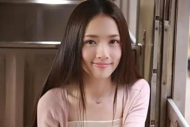 歌手爱浪漫个人资料