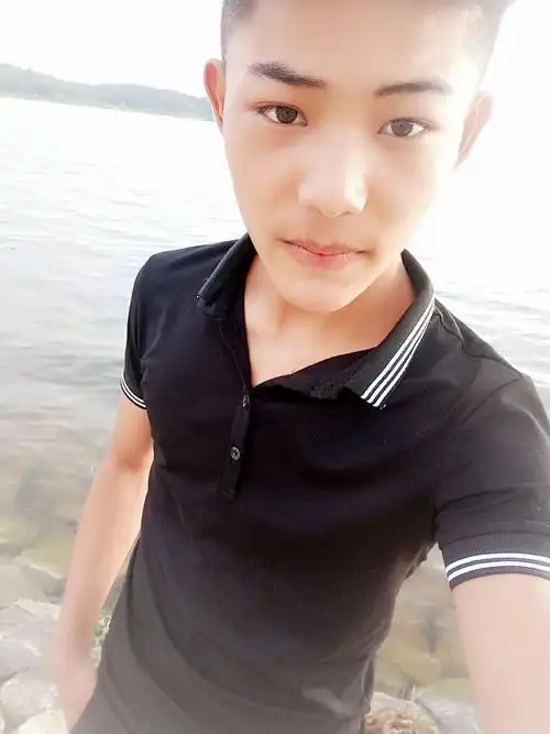 mc邹小宝歌手照片