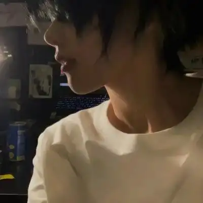 很帅很高冷的男生头像超帅气男生个性撩人头像大全