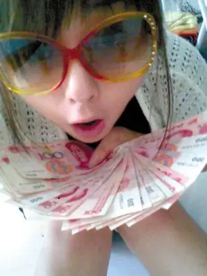 上海热线财经频道—— 史上最低调与最嚣张富二代的另类炫富