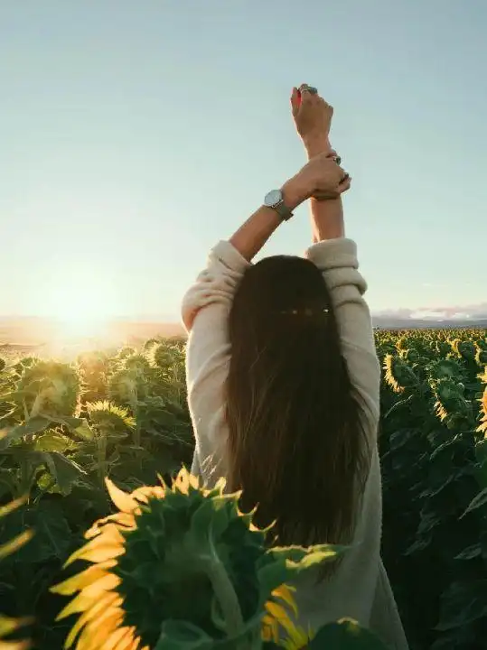 愿你时刻保持好心情,做一个幸福的人,读书,跑步,努力工作,关心身体