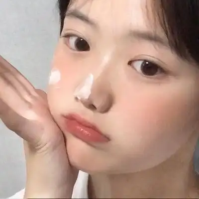 头像女高级脸小众漂亮好看的高清高级脸女生头像图片