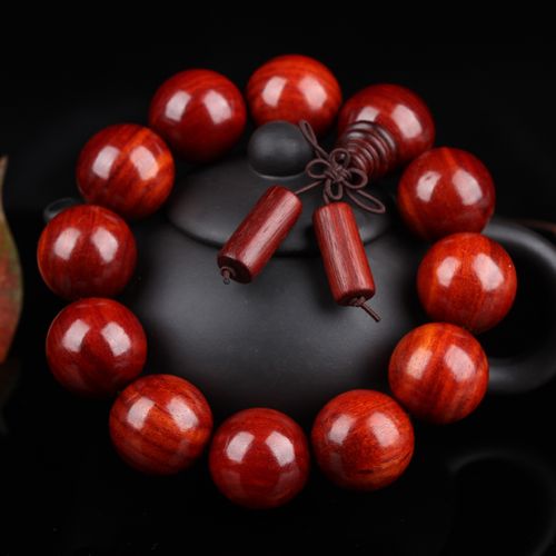 赞比亚血檀手串鸡血红