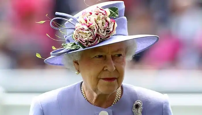 英国皇室的人为什么那么爱戴帽子?