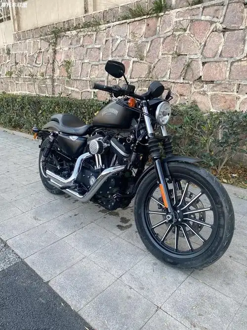 哈雷摩托车2014年大贸哈雷883n