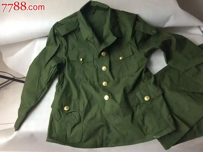 87陆士兵夏常服