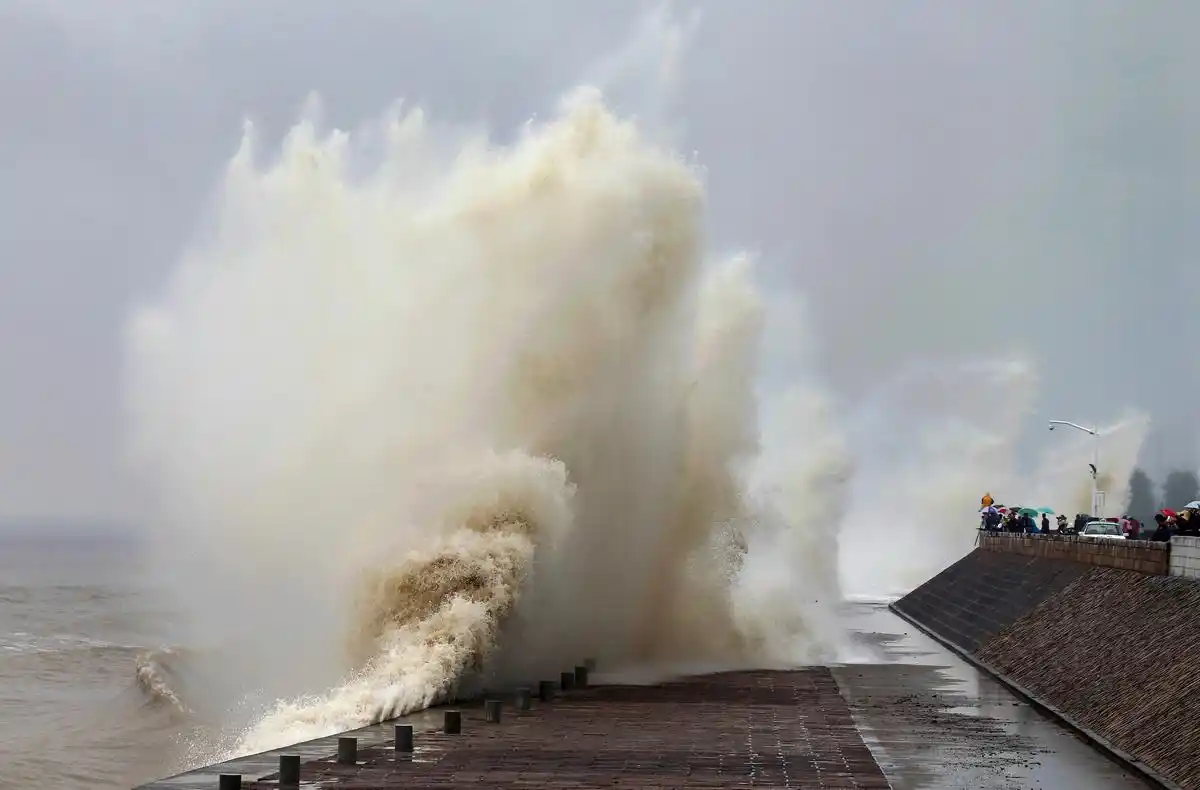 浙江潜力最大的城市,被四个新一线城市包围,旅游资源丰富!
