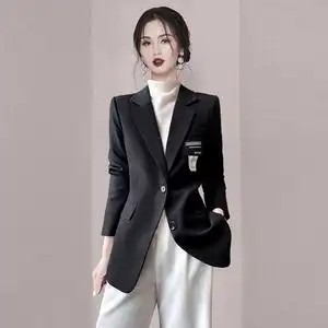 高级感时髦职业西服上衣2021冬季新款女装黑色翻领西装外套中长款