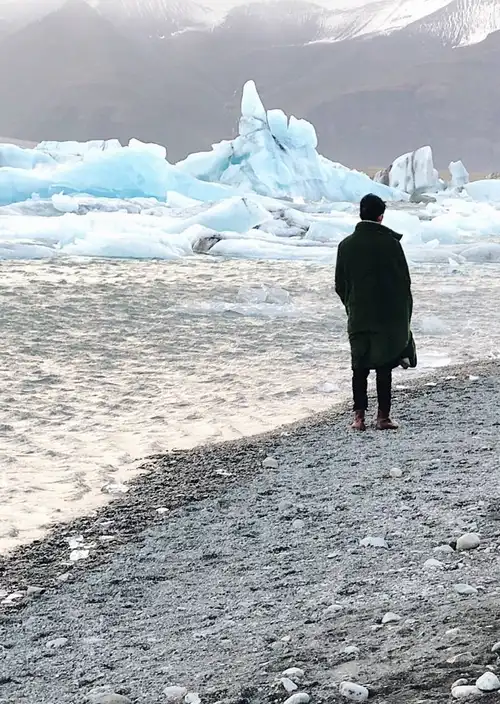 刘昊然的冰岛之旅,帅炸!他真的很努力!又很搞笑!_风中_时候_场景