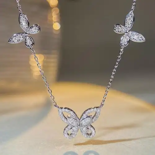 幻影蝴蝶项链女轻奢小众设计高级感网红时尚个性冷淡风毛衣锁骨链