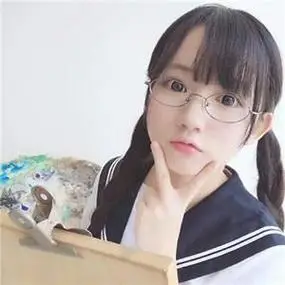 qq头像女生可爱卖萌真人图片