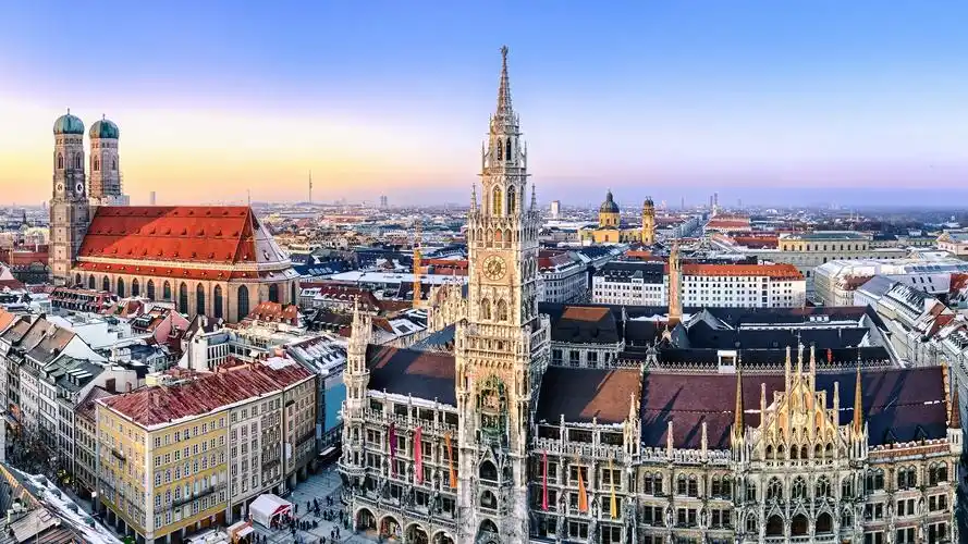 德国,圣母教堂,城市,建筑,房屋壁纸