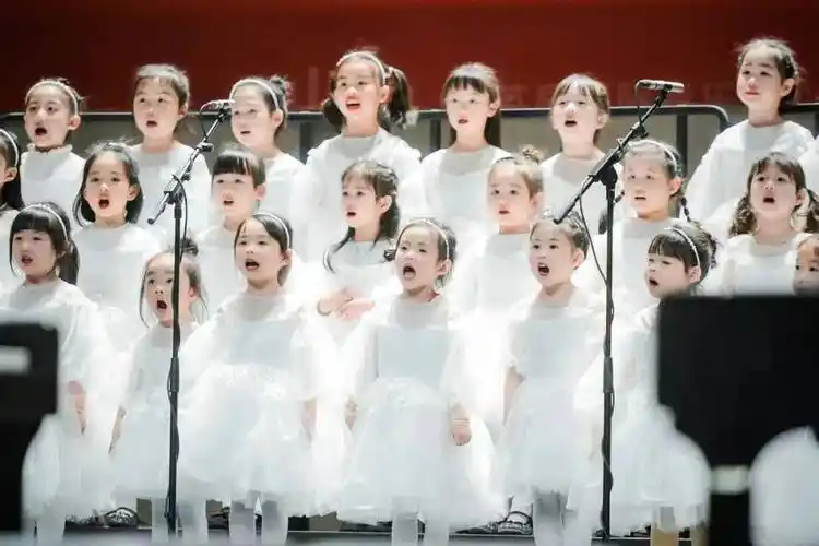 幼儿园_合唱_音乐会