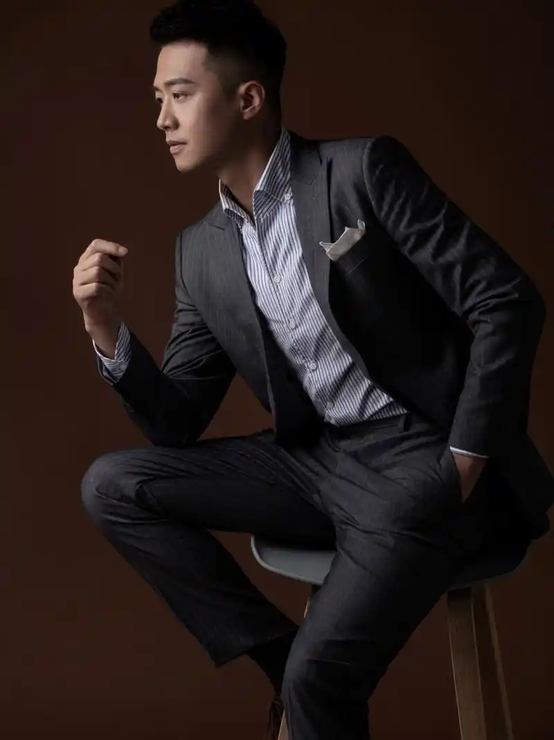 男士商务形象照丨男士写真 干练成熟 白领精英 一套好的形象 会对你的