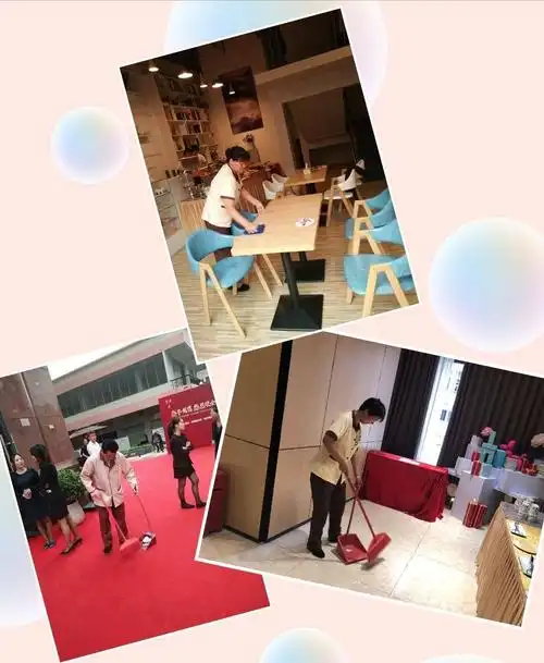 辛勤的保洁员坚决不放手中抹布及扫兜,时刻保持活动现场的干净整洁