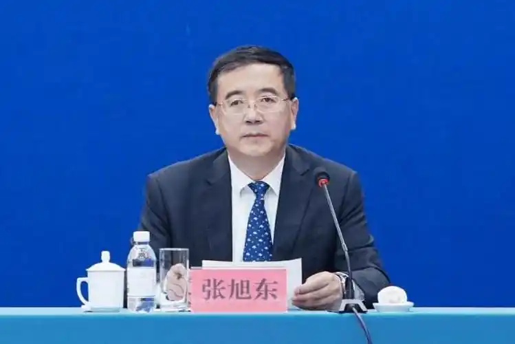 政前方丨张旭东履新青岛市水务管理局党组书记此前任市发改委副主任