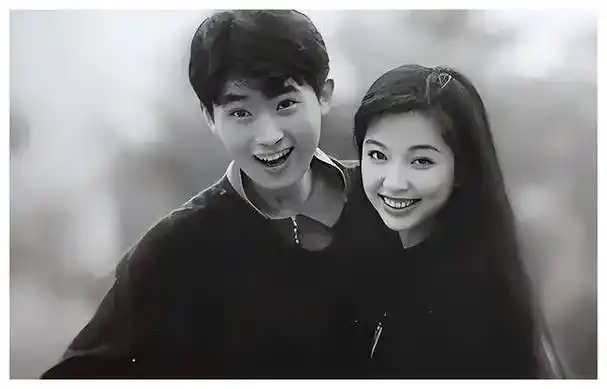 古天乐53岁被曝隐婚曝妻子是萱萱儿子已10岁古天乐回应