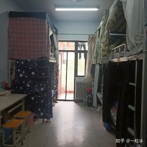 运城学院的宿舍条件如何?校区内有哪些生活设施? - 知乎