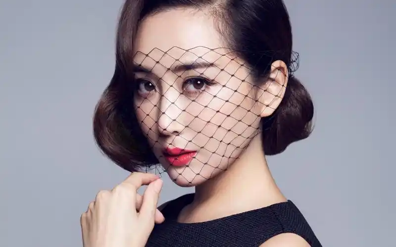 杜若溪黑色系壁纸_漂亮美女杜若溪