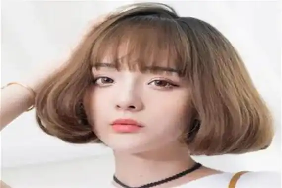 分别是:1,水波纹波波头水波纹波波头非常的受欢迎,属于比较经典的短发