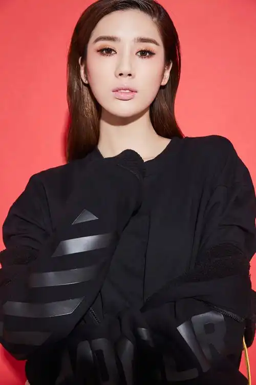 李乔丹-图集-艺人-光线易视