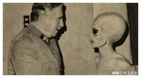 美国隐藏外星人秘密曝光51区竟是三眼女尸实验室