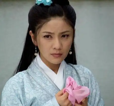 回顾胡可:嫁给沙溢3年生2子,曾含泪直言"后悔"风光背后有心酸