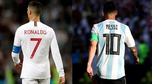 世界杯i我们用打开啤酒的激情02立了一基塔