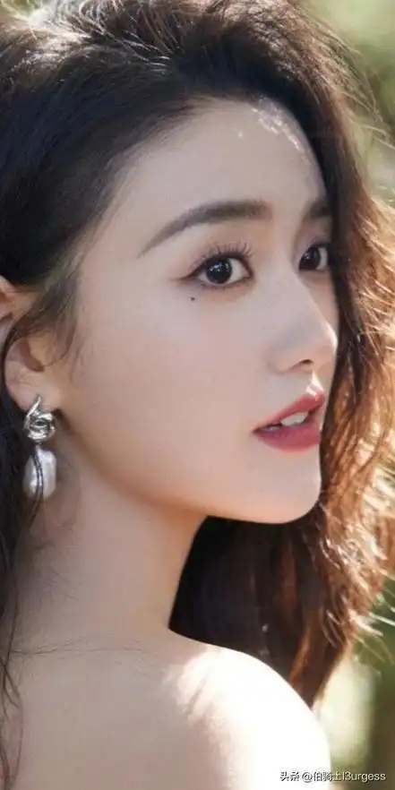 蒋依依高质量写真