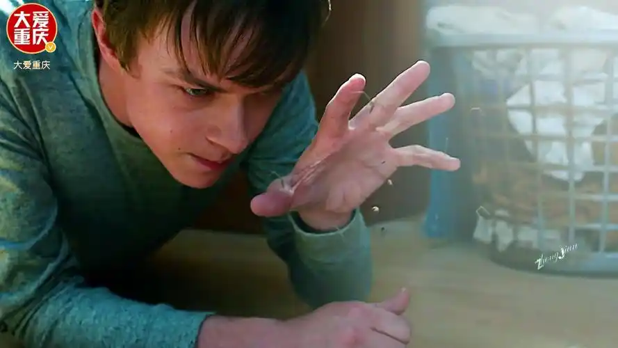 有时候步入黑暗真的很简单 超能失控