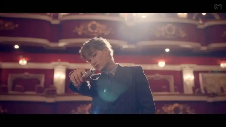 今晚,我中了来自exo的love shot!