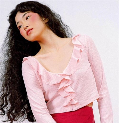 女生长发烟花烫 复古年代感烫发_女生烫发 - 美发站