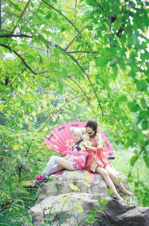 王者荣耀大乔小乔cos姐姐和妹妹你喜欢哪一个