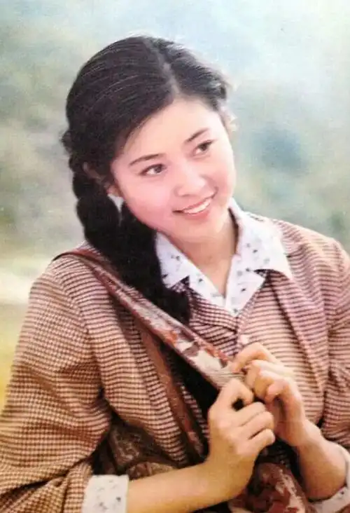 倪萍简历及个人资料简介,和她一生爱过的5个重要男人