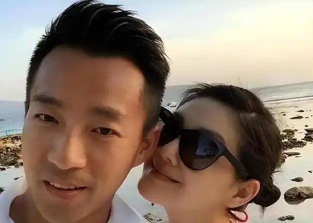 汪小菲大s第17次提告,在520当天结束后,与小梅领证!