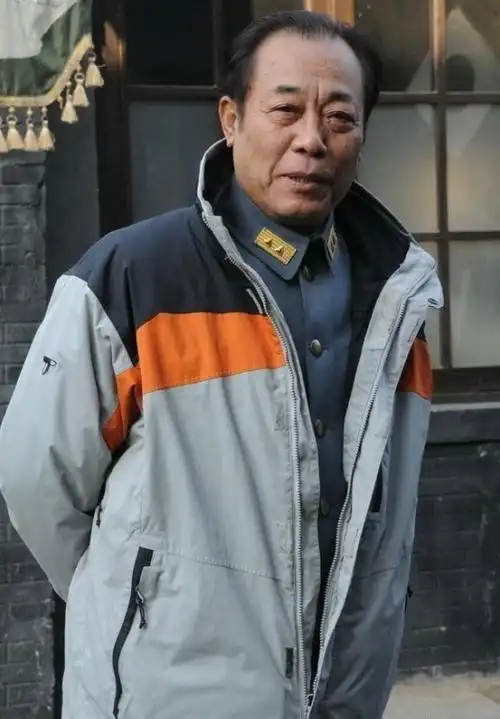 为妻子息影12年,61岁走红|吴敬中|陈宝国|丁志诚|冯恩鹤_网易订阅