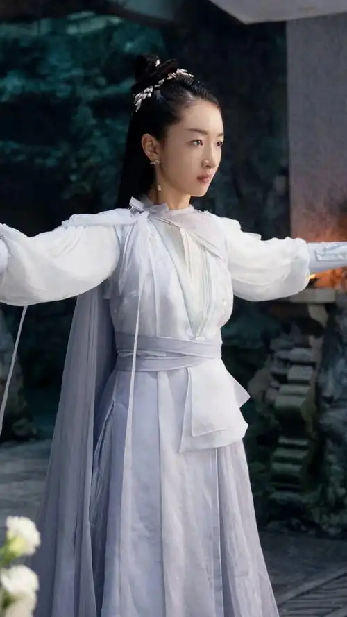 千古玦尘上古后池周冬雨