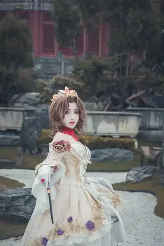 喵特社区 > cosplay > #cosplay# #漫展返图#第五人格 红夫人 ...