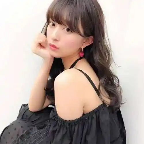 长脸女生适合什么发型11款减龄又时尚的轻熟风发型美出新高度