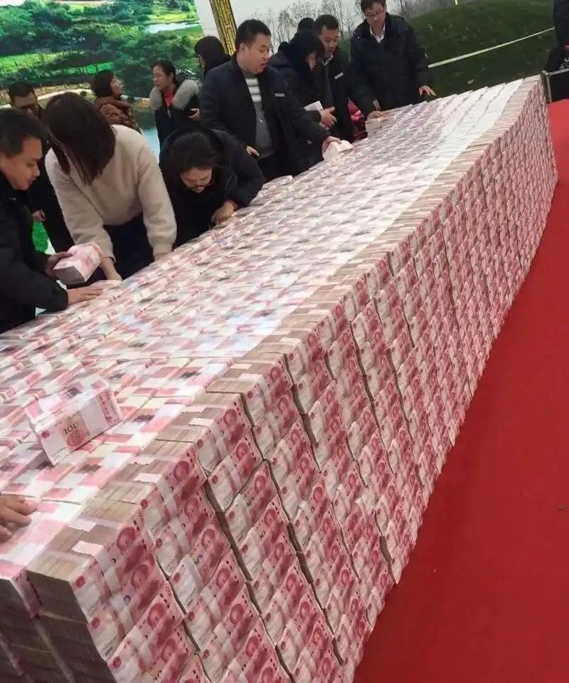 北大教授姚洋:建议直接发钱!中国给低收入者发"救济金"可行么