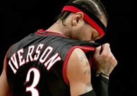 图艾弗森背影帅气图片揭秘其艰苦成长经历