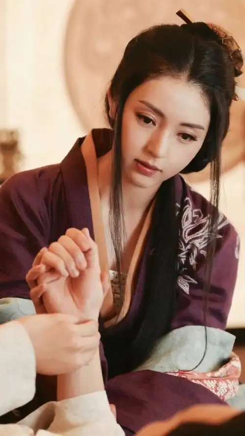 三国机密之潜龙在渊任红昌董璇