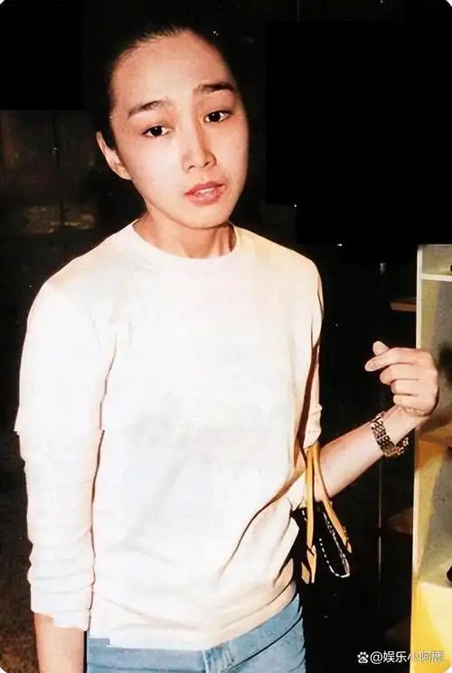 豪门千金朱丽倩携亿万身家嫁给刘德华46岁高龄为爱产女