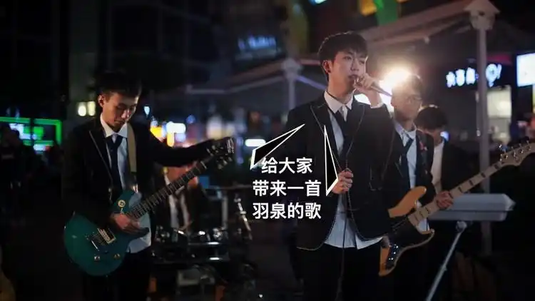 观众说小哥哥到饭点了干饭人之歌走端起饭盆干饭去